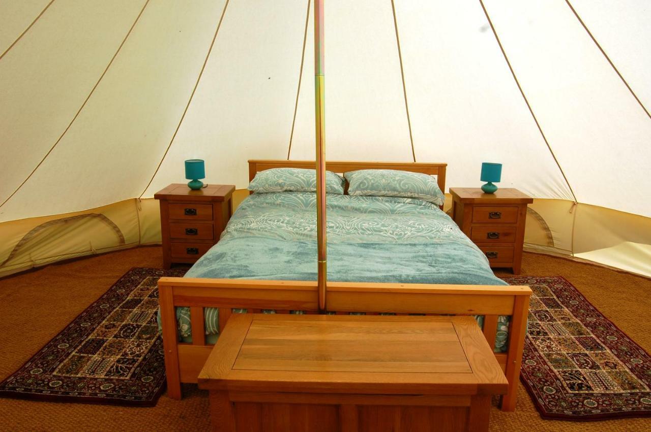 Camping La Forêt de Tessé Esterno foto